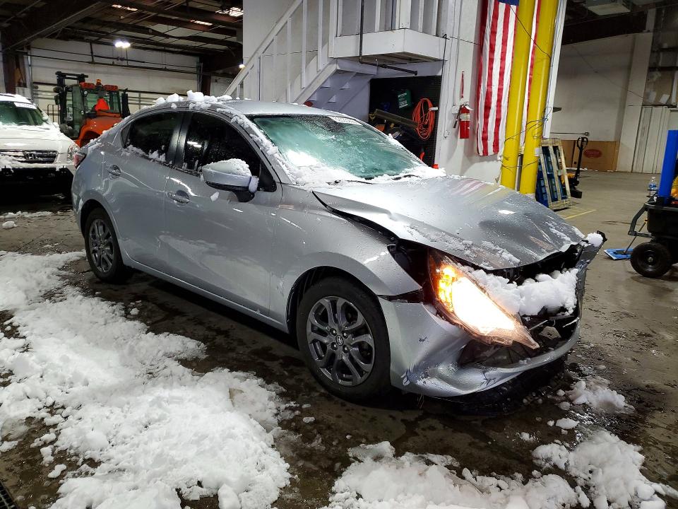 Продажа на аукционе авто 2019 Toyota Yaris, vin: 3MYDLBYV9KY503380, номер лота: 52333906