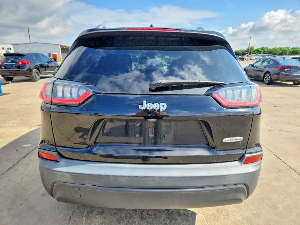 54443346 :رقم المزاد ، 1C4PJLCB9KD109949 vin ، 2019 Jeep Cherokee مزاد بيع