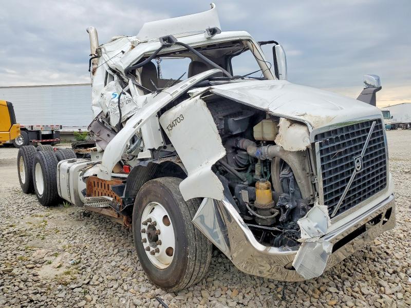 Продажа на аукционе авто 2016 Volvo Vnm, vin: 4V4MC9EG9GN959160, номер лота: 51484756