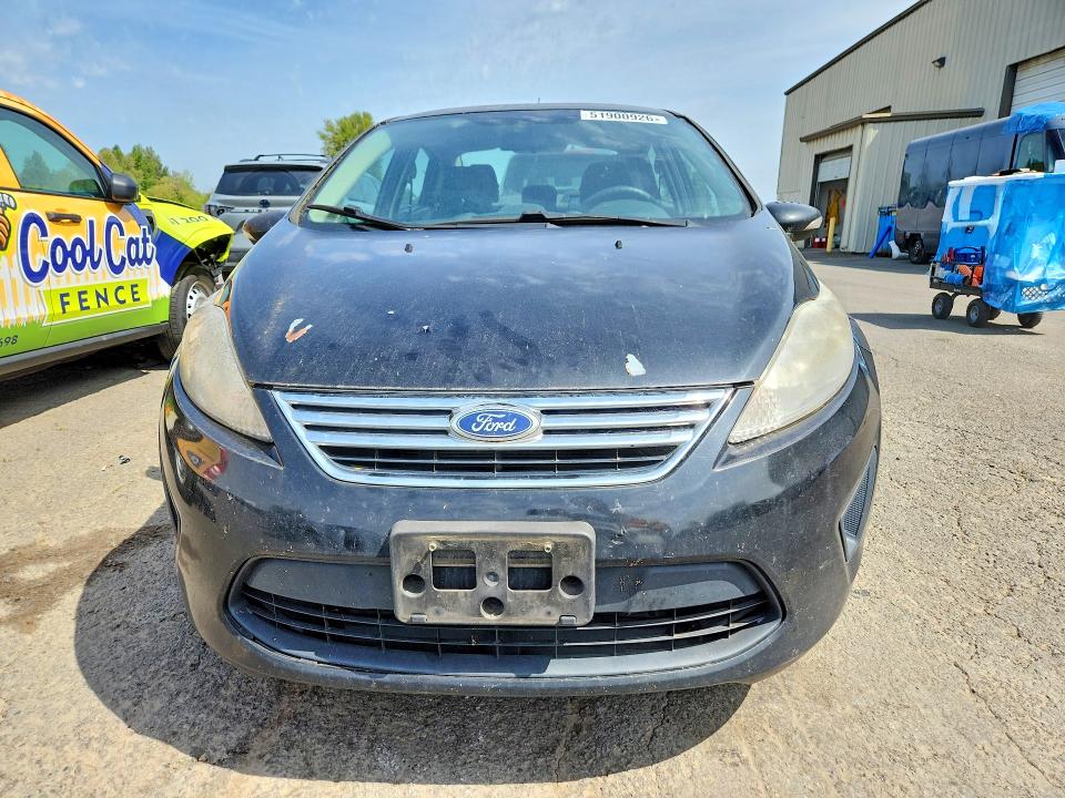 51900926 :رقم المزاد ، 3FADP4BJ2DM129506 vin ، 2013 Ford Fiesta مزاد بيع