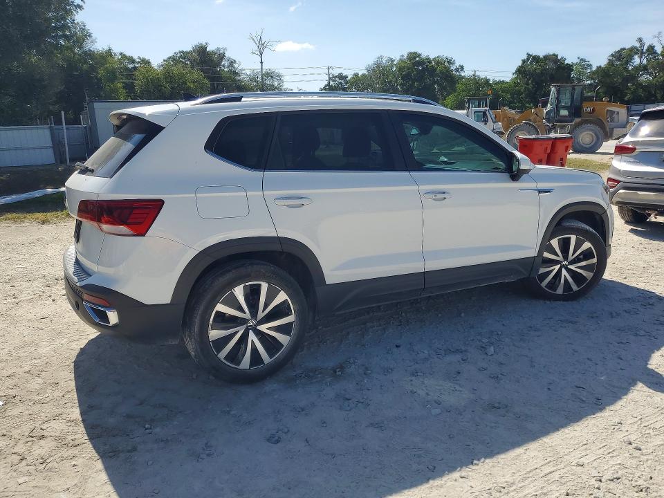 Продажа на аукционе авто 2023 Volkswagen Taos, vin: 3VVEX7B27PM305609, номер лота: 52319836