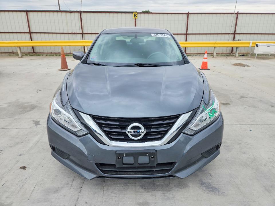Продаж на аукціоні авто 2018 Nissan Altima, vin: 1N4AL3AP1JC255691, номер лоту: 52679386