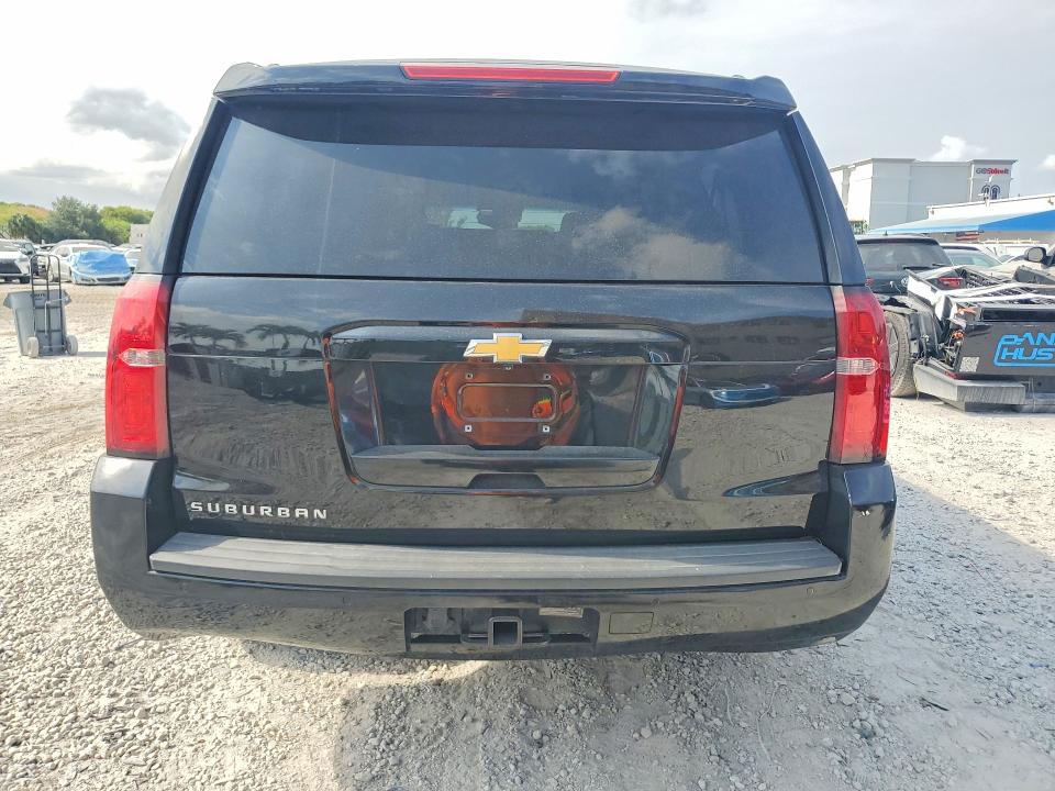Продаж на аукціоні авто 2018 Chevrolet Suburban, vin: 1GNSCHKC6JR179235, номер лоту: 53203136