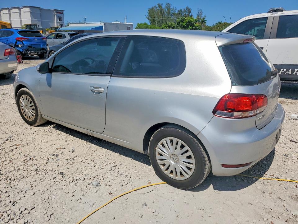 52813226 :رقم المزاد ، WVWBB7AJXCW139167 vin ، 2012 Volkswagen Golf مزاد بيع