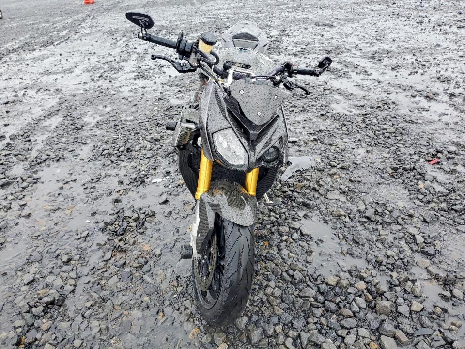 52771786 :رقم المزاد ، WB10D1209EZ198973 vin ، 2014 Bmw S 1000 مزاد بيع