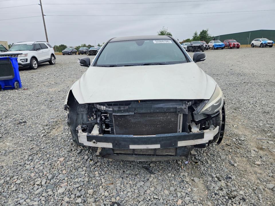 52068706 :رقم المزاد ، SJKCH5CP2JA042092 vin ، 2018 Infiniti Qx30 مزاد بيع