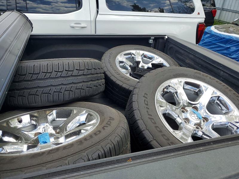 Продаж на аукціоні авто 2018 Ram 1500, vin: 1C6RR7NM0JS250823, номер лоту: 50184456