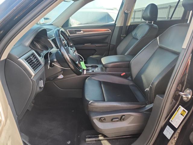 53581976 :رقم المزاد ، 1V2DP2CA6JC597392 vin ، 2018 Volkswagen Atlas مزاد بيع