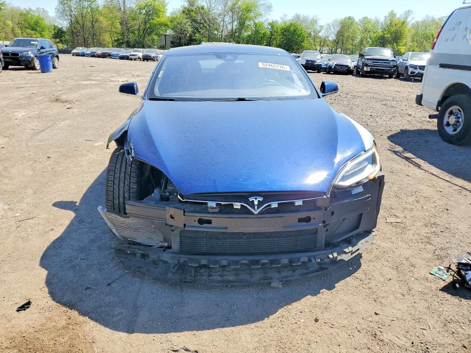 52465726 :رقم المزاد ، 5YJSA1E16GF162580 vin ، 2016 Tesla Model S مزاد بيع