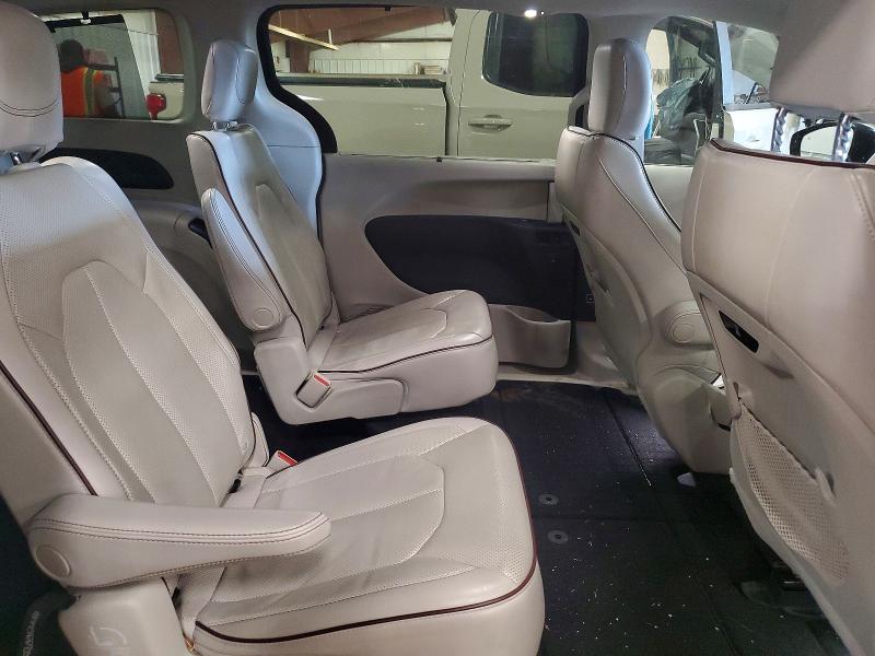 51086646 :رقم المزاد ، 2C4RC1GG4LR151957 vin ، 2020 Chrysler Pacifica مزاد بيع