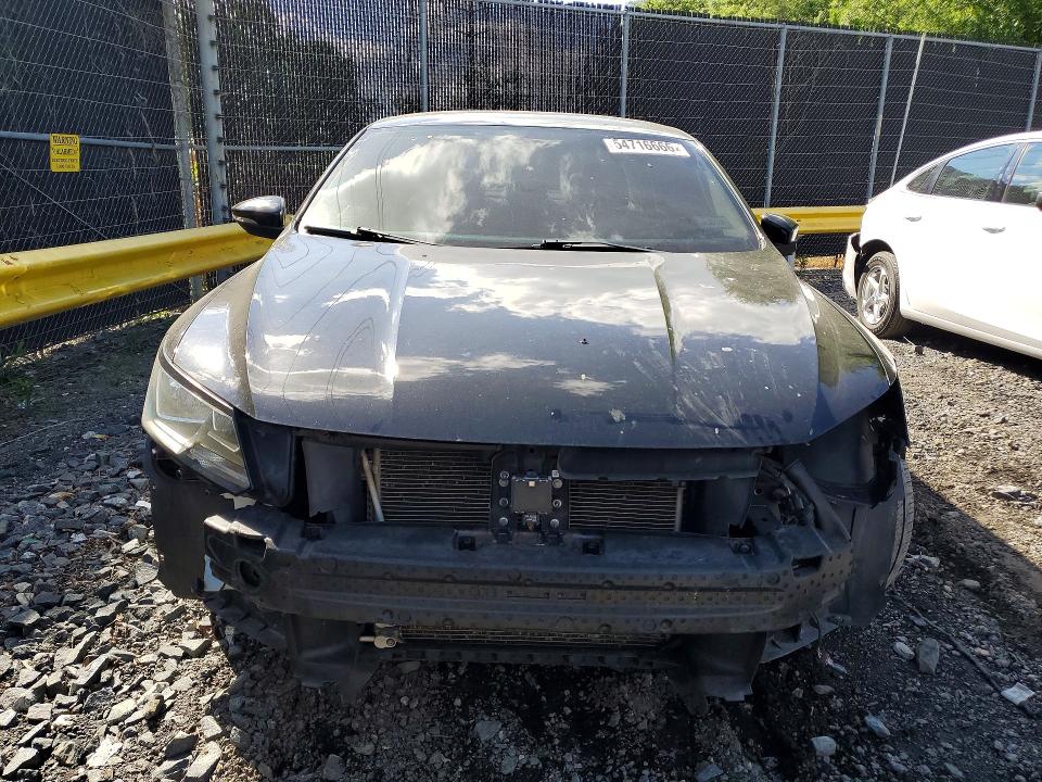 54716666 :رقم المزاد ، 1VWBT7A36GC009180 vin ، 2016 Volkswagen Passat مزاد بيع