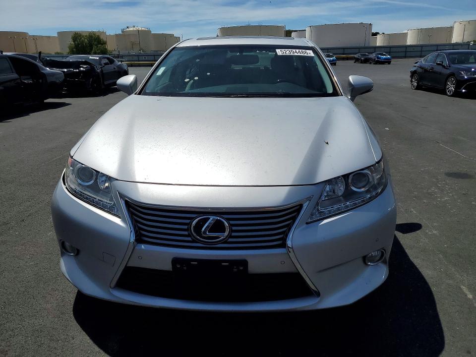 2015 Lexus Es მანქანა იყიდება აუქციონზე, vin: JTHBK1GG4F2202380, აუქციონის ნომერი: 52394486
