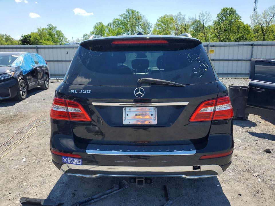 2015 Mercedes-benz Ml მანქანა იყიდება აუქციონზე, vin: 4JGDA5JB5FA514467, აუქციონის ნომერი: 52384976