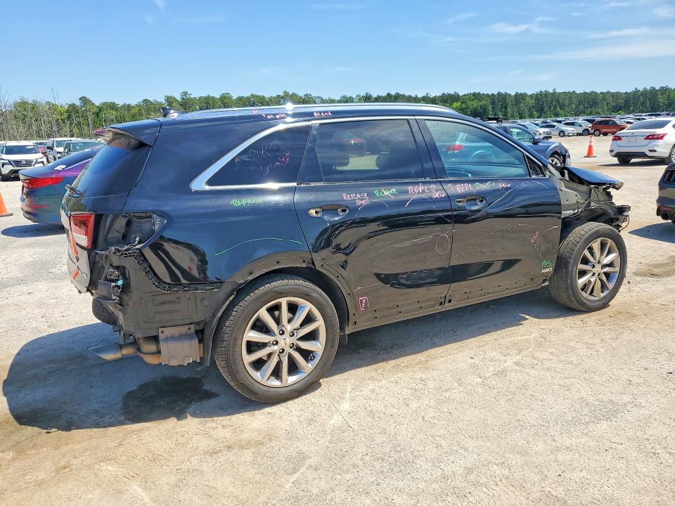 Продажа на аукционе авто 2017 Kia Sorento, vin: 5XYPKDA51HG310531, номер лота: 52186286