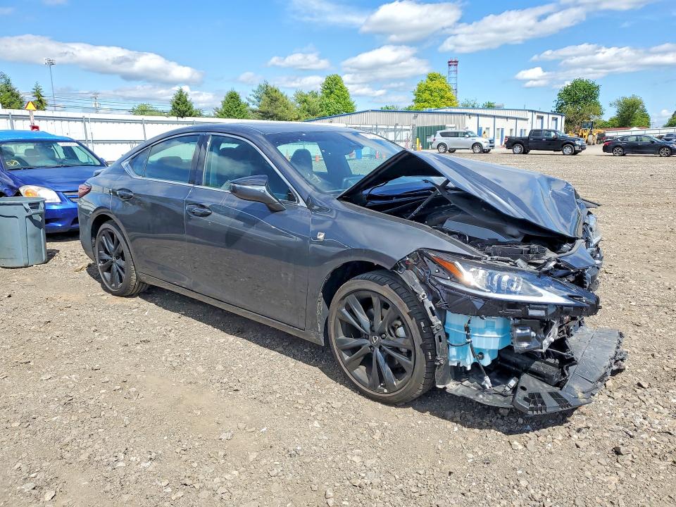 53944986 :رقم المزاد ، 58AJZ1B13SU211246 vin ، 2025 Lexus Es مزاد بيع
