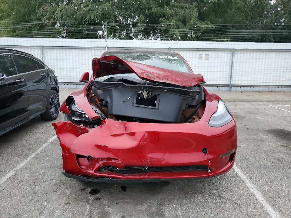 Продаж на аукціоні авто 2025 Tesla Model Y, vin: 7SAYGDED2SF279461, номер лоту: 51377786