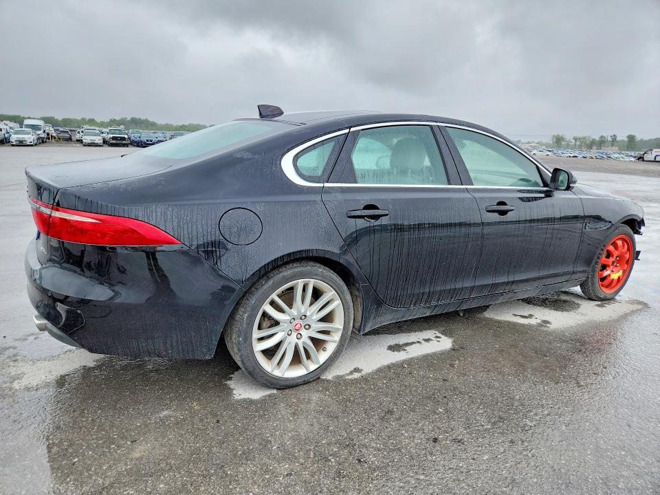 2016 Jaguar Xf მანქანა იყიდება აუქციონზე, vin: SAJBE4BV1GCY13495, აუქციონის ნომერი: 52612886