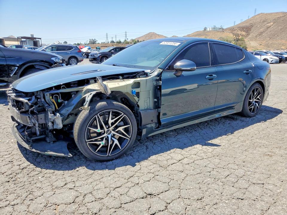 52951256 :رقم المزاد ، KNAE35LD0N6119127 vin ، 2022 Kia Stinger مزاد بيع