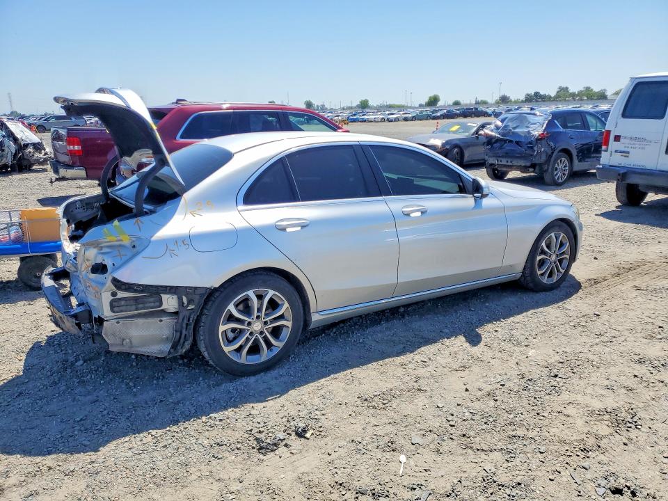 52274176 :رقم المزاد ، 55SWF4JB4FU093047 vin ، 2015 Mercedes-benz C مزاد بيع