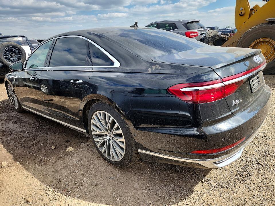 51820236 :رقم المزاد ، WAU8DAF89KN018168 vin ، 2019 Audi A8 مزاد بيع