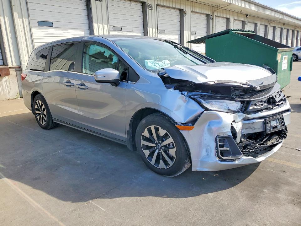 55221266 :رقم المزاد ، 5FNRL6H69TB006315 vin ، 2026 Honda Odyssey مزاد بيع