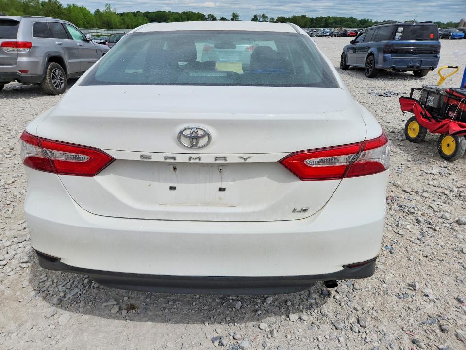 Продаж на аукціоні авто 2018 Toyota Camry, vin: 4T1B11HK9JU635287, номер лоту: 54133146