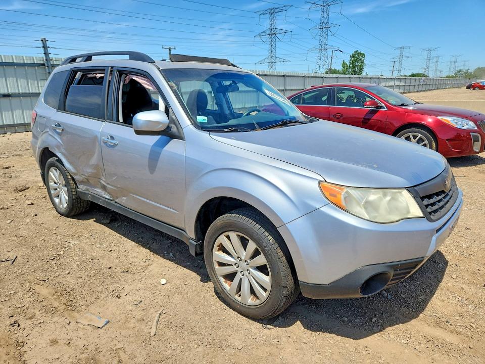 2013 Subaru Forester მანქანა იყიდება აუქციონზე, vin: JF2SHADC3DH424261, აუქციონის ნომერი: 55317326