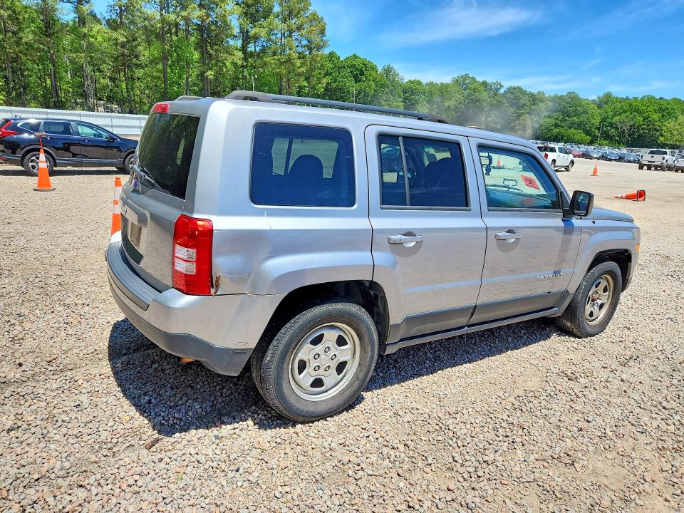 53890026 :رقم المزاد ، 1C4NJPBA7GD633762 vin ، 2016 Jeep Patriot مزاد بيع