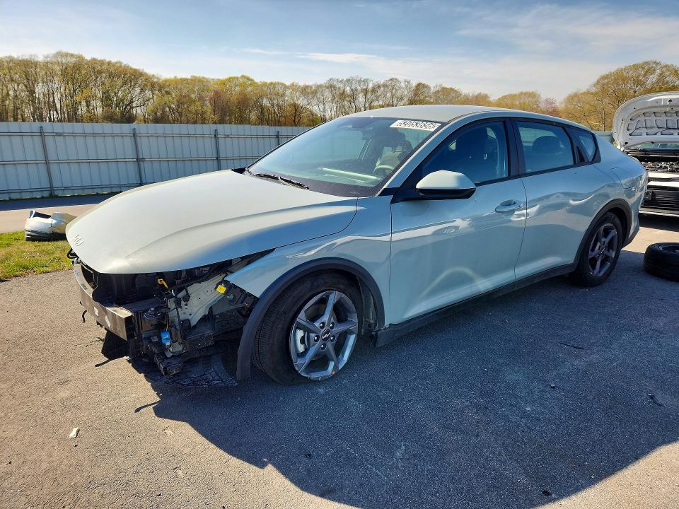 Продажа на аукционе авто 2026 Kia K4, vin: 3KPFT4DE2TE251225, номер лота: 52053656