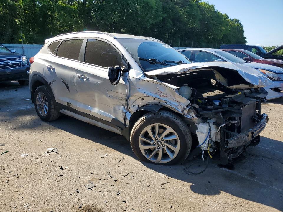 Продаж на аукціоні авто 2018 Hyundai Tucson, vin: KM8J33A49JU635951, номер лоту: 53953436