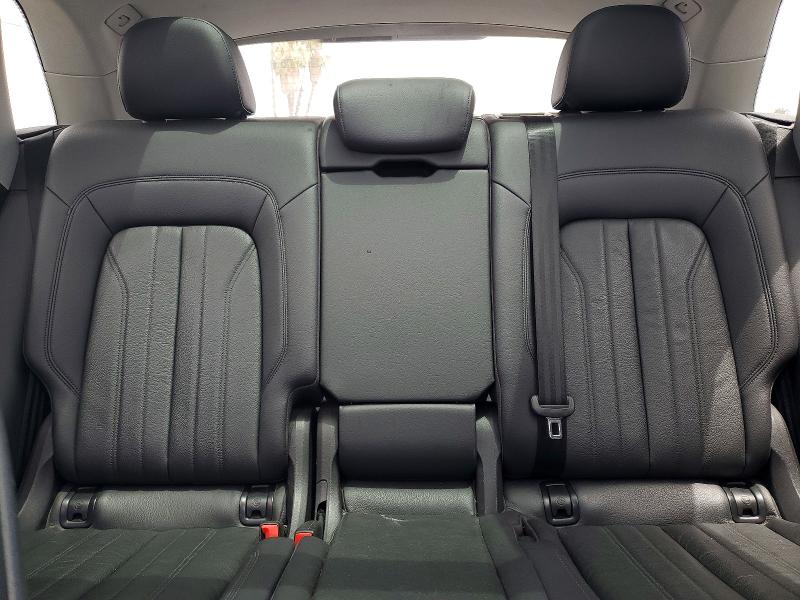 55015606 :رقم المزاد ، WA1ANAFY1J2010903 vin ، 2018 Audi Q5 مزاد بيع