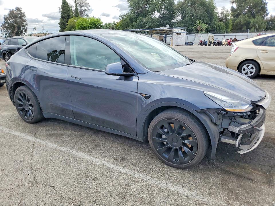 52476656 :رقم المزاد ، 5YJYGDEE5LF045502 vin ، 2020 Tesla Model Y مزاد بيع