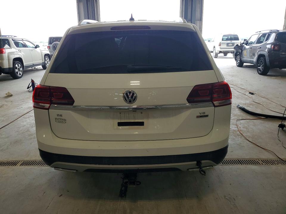 Продаж на аукціоні авто 2018 Volkswagen Atlas, vin: 1V2LR2CA7JC559191, номер лоту: 53904826