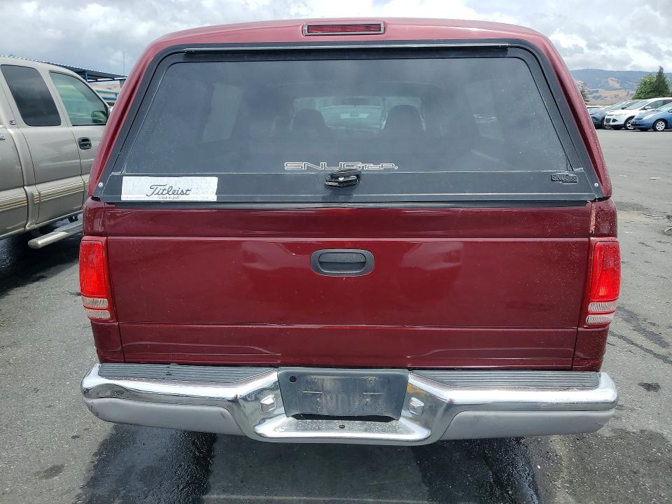 55384596 :رقم المزاد ، 1B7GL22X6YS705283 vin ، 2000 Dodge Dakota مزاد بيع