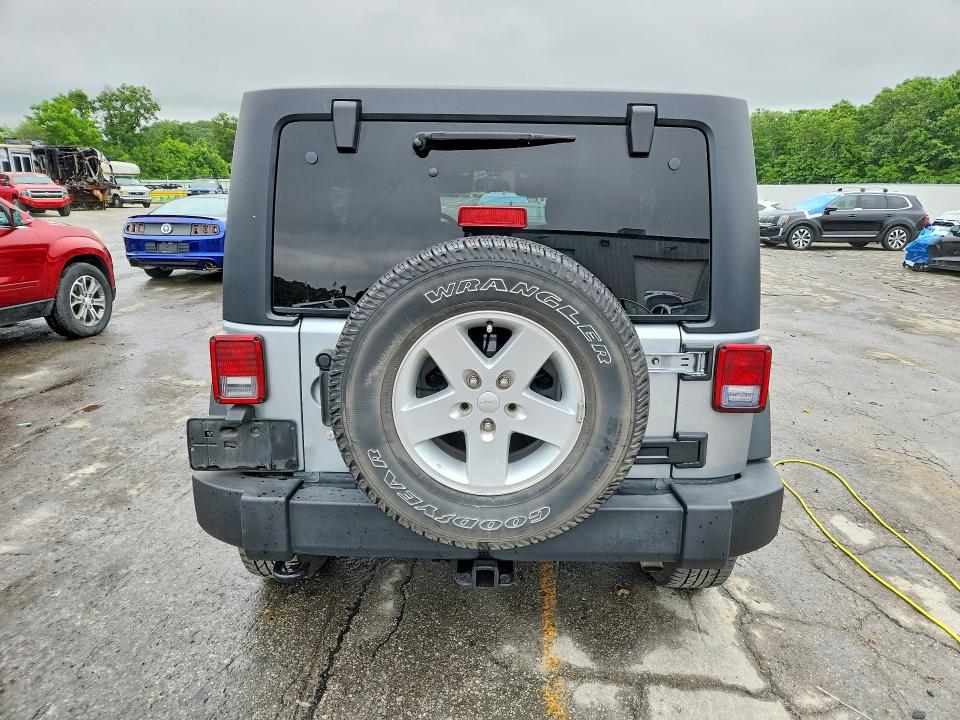 54232466 :رقم المزاد ، 1C4BJWDG5HL664515 vin ، 2017 Jeep Wrangler Unlimited مزاد بيع