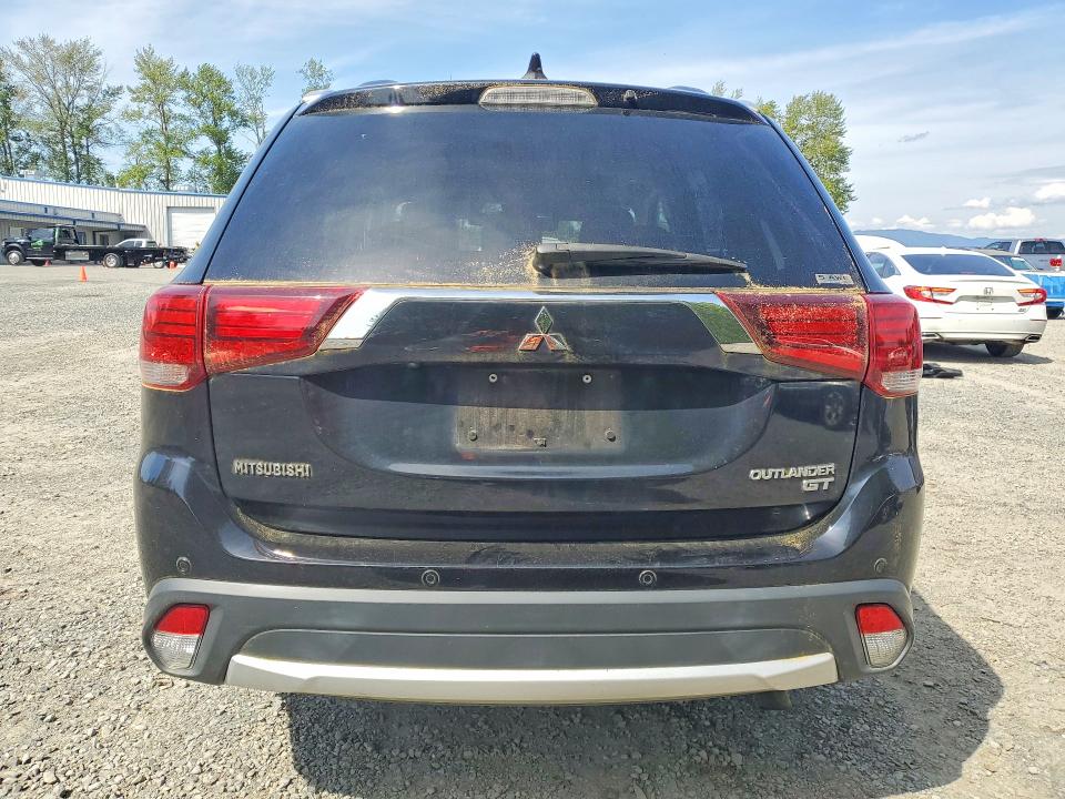51880476 :رقم المزاد ، JA4JZ4AX1JJ004495 vin ، 2018 Mitsubishi Outlander مزاد بيع