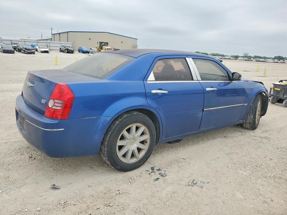 52547016 :رقم المزاد ، 2C3CA5CVXAH106195 vin ، 2010 Chrysler 300 مزاد بيع