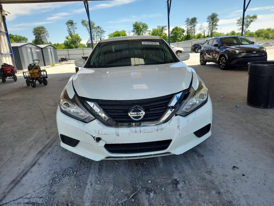 2017 Nissan Altima მანქანა იყიდება აუქციონზე, vin: 1N4AL3APXHN346697, აუქციონის ნომერი: 51943976