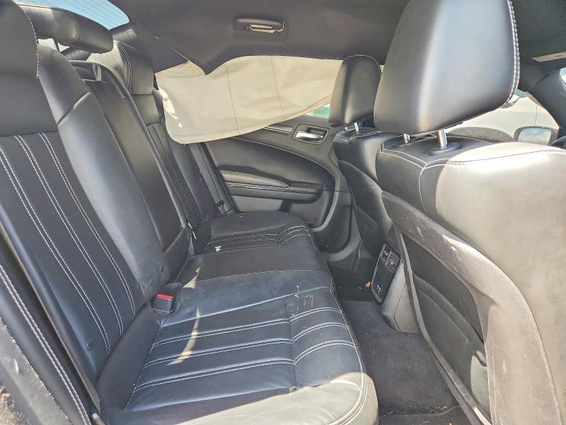 Продажа на аукционе авто 2016 Chrysler 300, vin: 2C3CCABG8GH190628, номер лота: 53421756