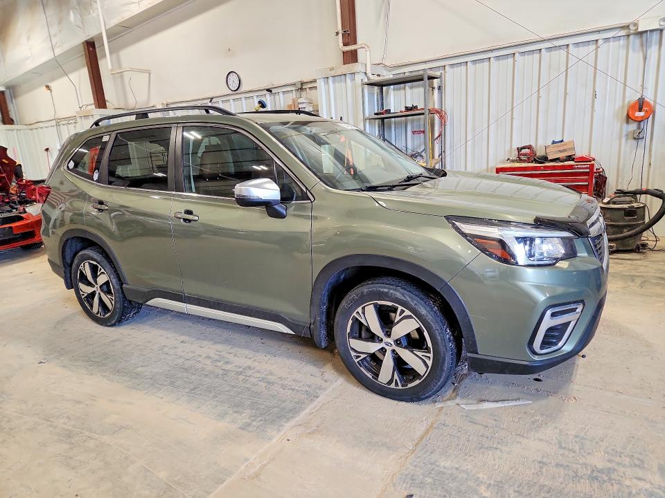 Продажа на аукционе авто 2020 Subaru Forester, vin: JF2SKAXC0LH443877, номер лота: 52420406