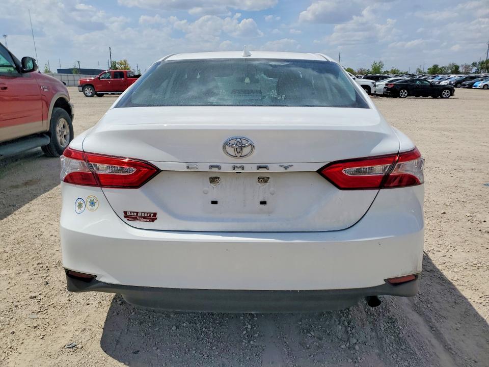 Продаж на аукціоні авто 2019 Toyota Camry, vin: 4T1B11HK2KU685854, номер лоту: 51983216
