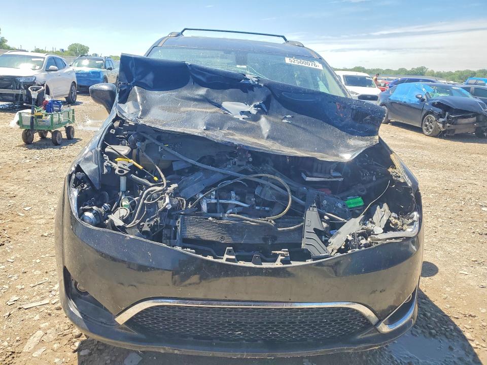 2017 Chrysler Pacifica მანქანა იყიდება აუქციონზე, vin: 2C4RC1BG8HR526618, აუქციონის ნომერი: 52500076