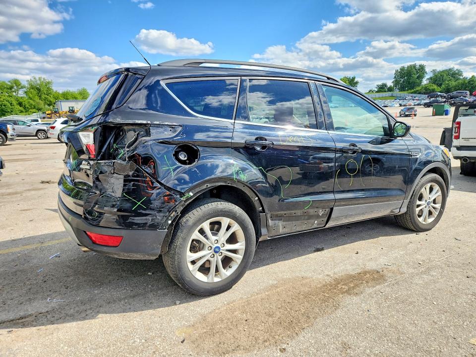 Aukcja sprzedaży 2018 Ford Escape, vin: 1FMCU0GD7JUD57501, numer aukcji: 52252366