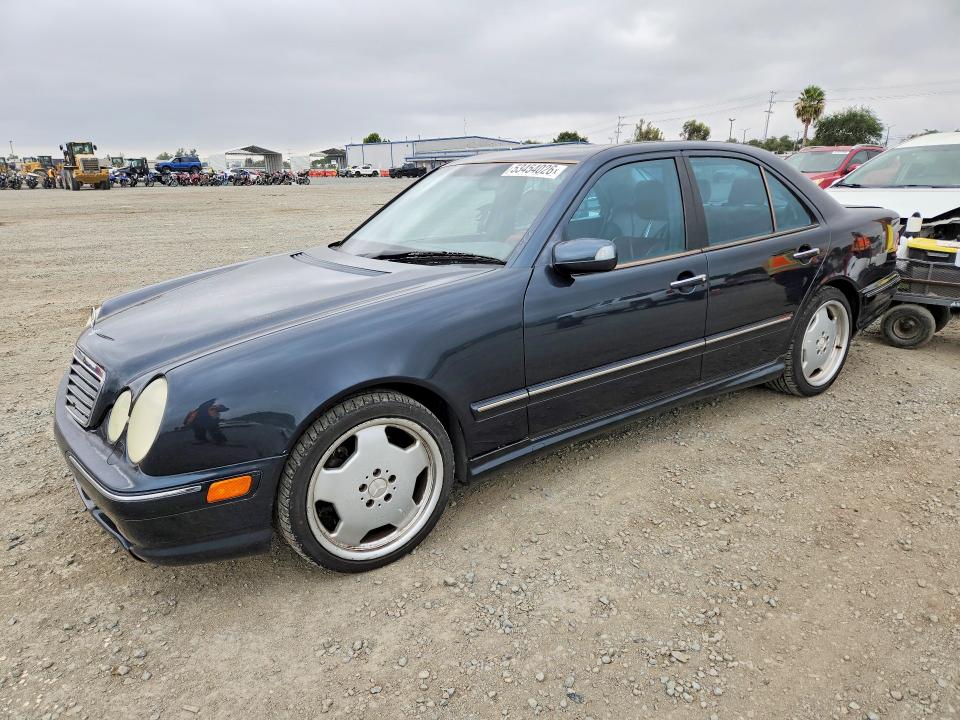 53454026 :رقم المزاد ، WDBJF74J9YB056063 vin ، 2000 Mercedes-benz E مزاد بيع
