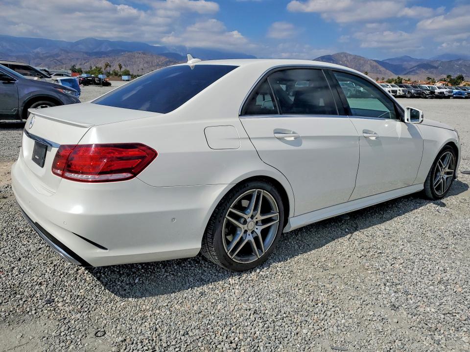 Продажа на аукционе авто 2016 Mercedes-benz E, vin: WDDHF5KB5GB313823, номер лота: 55388596