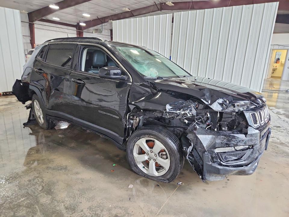 53130046 :رقم المزاد ، 3C4NJCBB8KT855604 vin ، 2019 Jeep Compass مزاد بيع