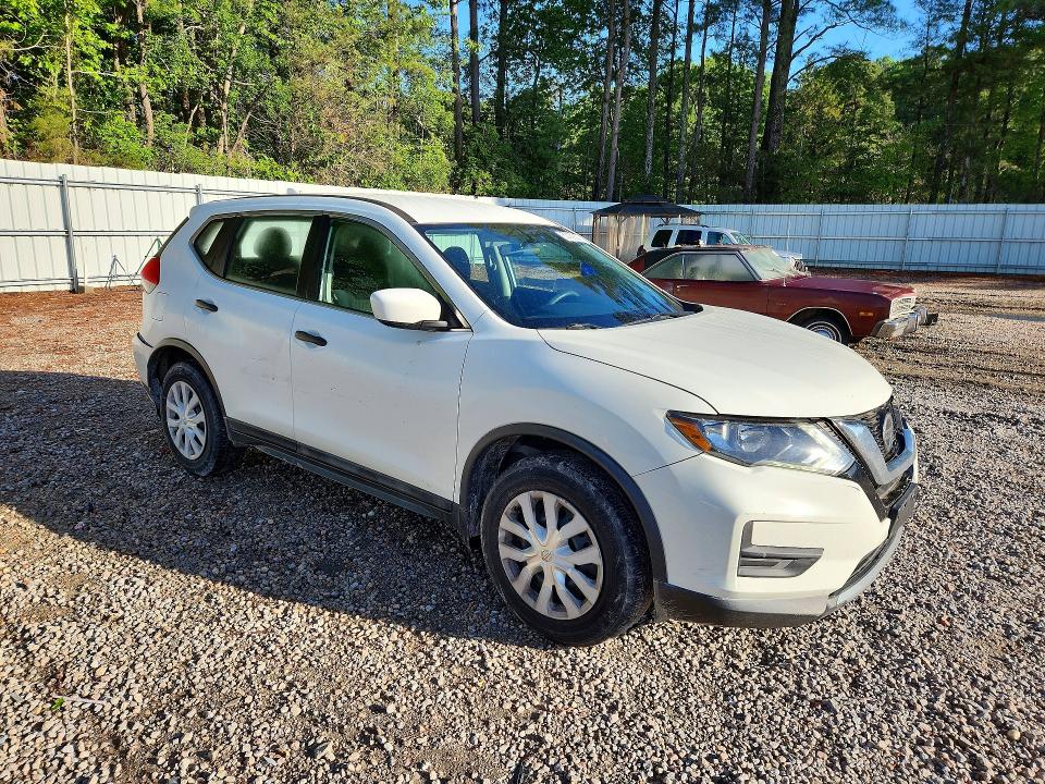 Продаж на аукціоні авто 2018 Nissan Rogue, vin: 5N1AT2MV1JC757837, номер лоту: 52729326