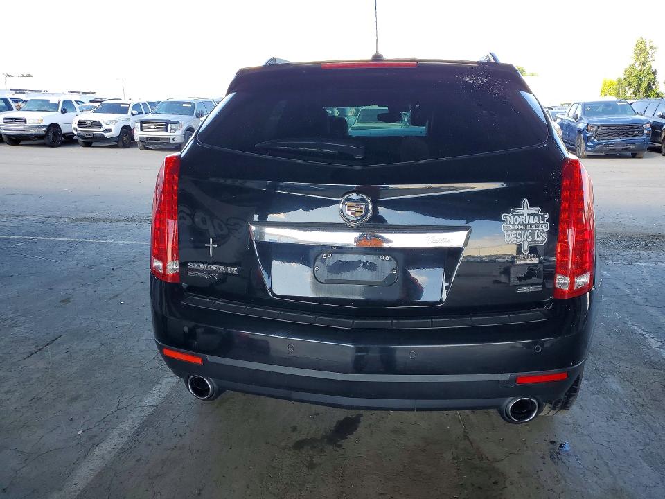52412116 :رقم المزاد ، 3GYFNBE33FS581421 vin ، 2015 Cadillac Srx مزاد بيع