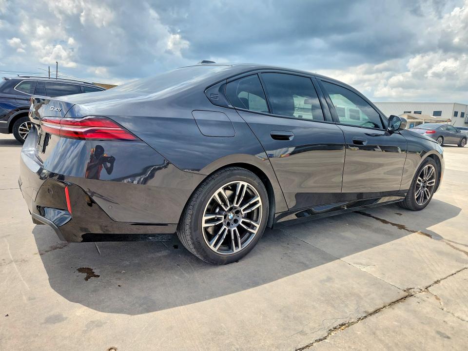 2025 Bmw 530 მანქანა იყიდება აუქციონზე, vin: WBA43FJ03SCU14981, აუქციონის ნომერი: 54754556