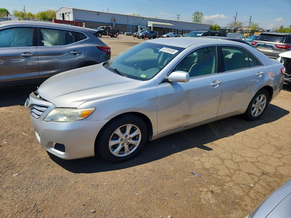 Aukcja sprzedaży 2011 Toyota Camry, vin: 4T1BF3EK0BU165721, numer aukcji: 52410416